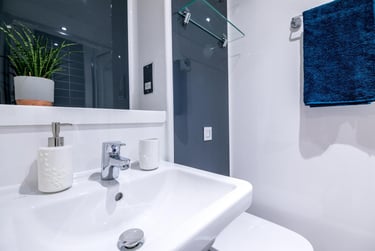 1 bed studio, Silver Street, East Reading, Reading, RG12SU - Image 2